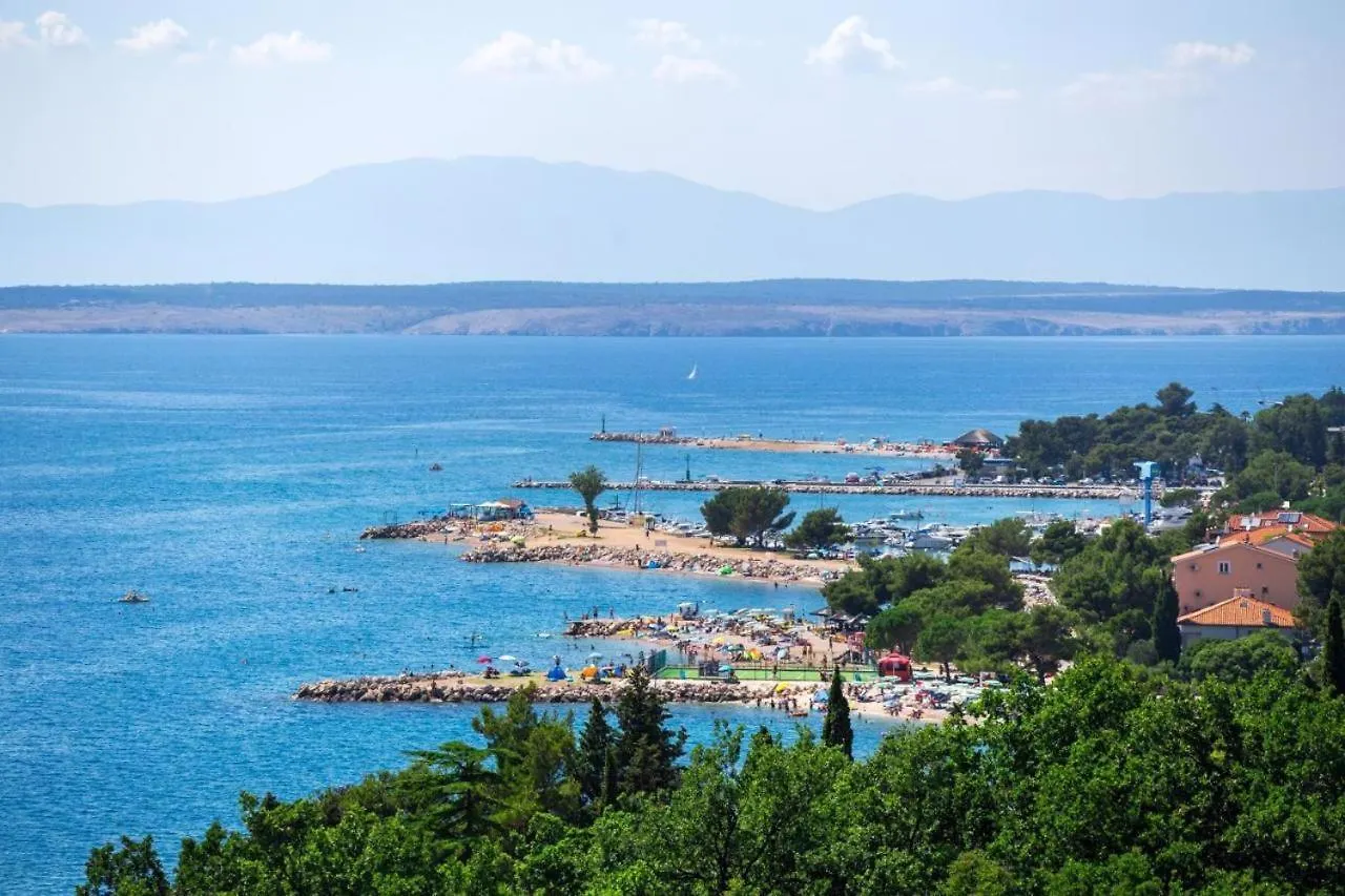 Apartment In Crikvenica 39067