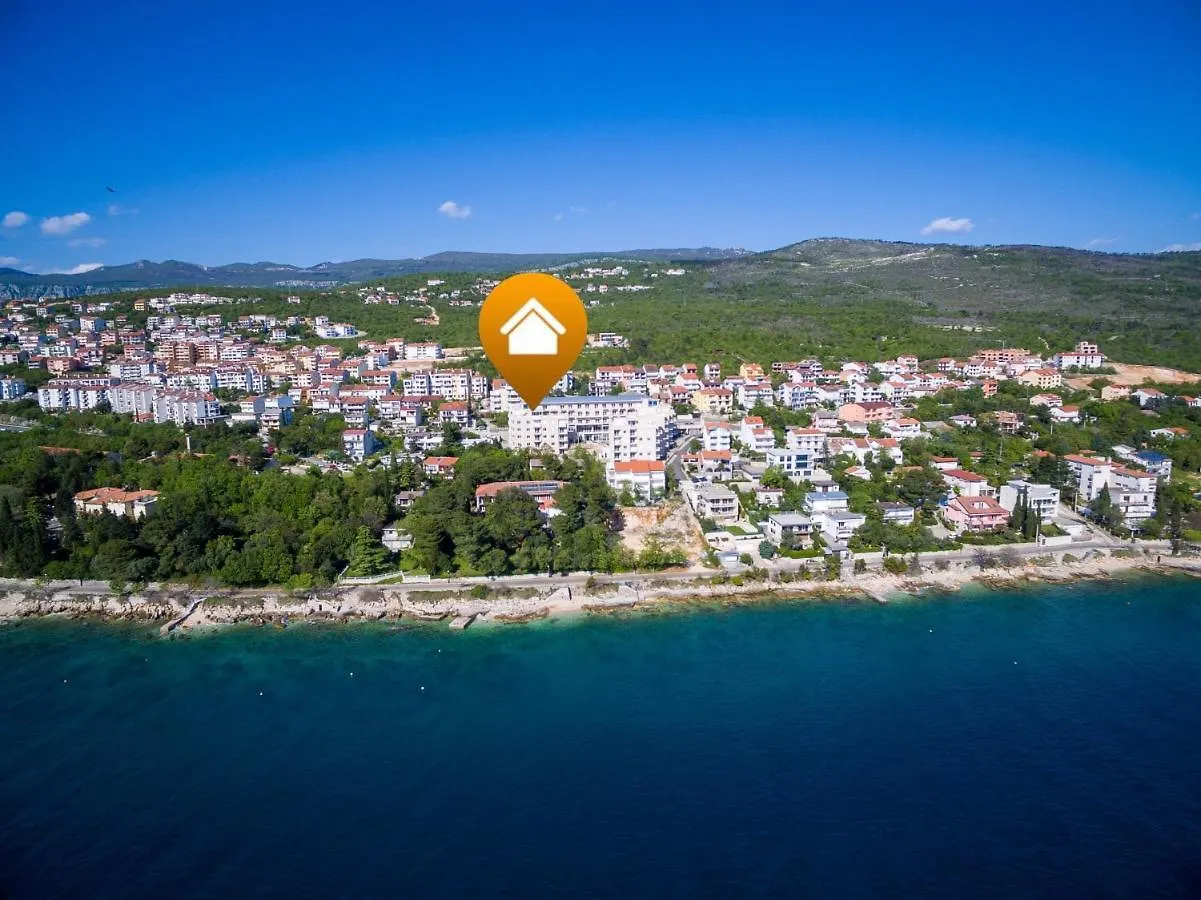 Apartment In Crikvenica 39067