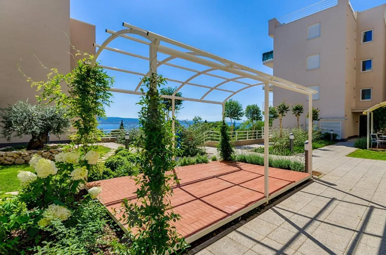 Apartment In Crikvenica 39067