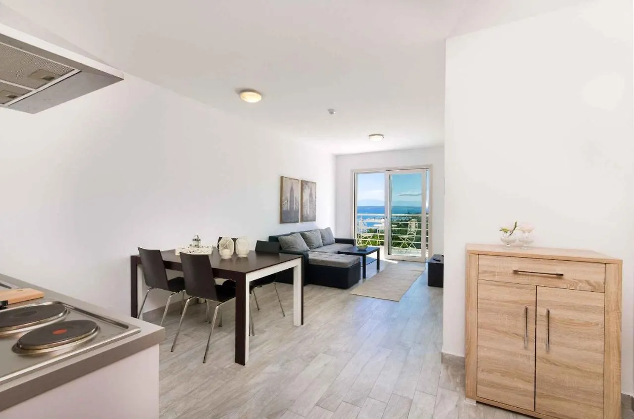 Apartment In Crikvenica 39067